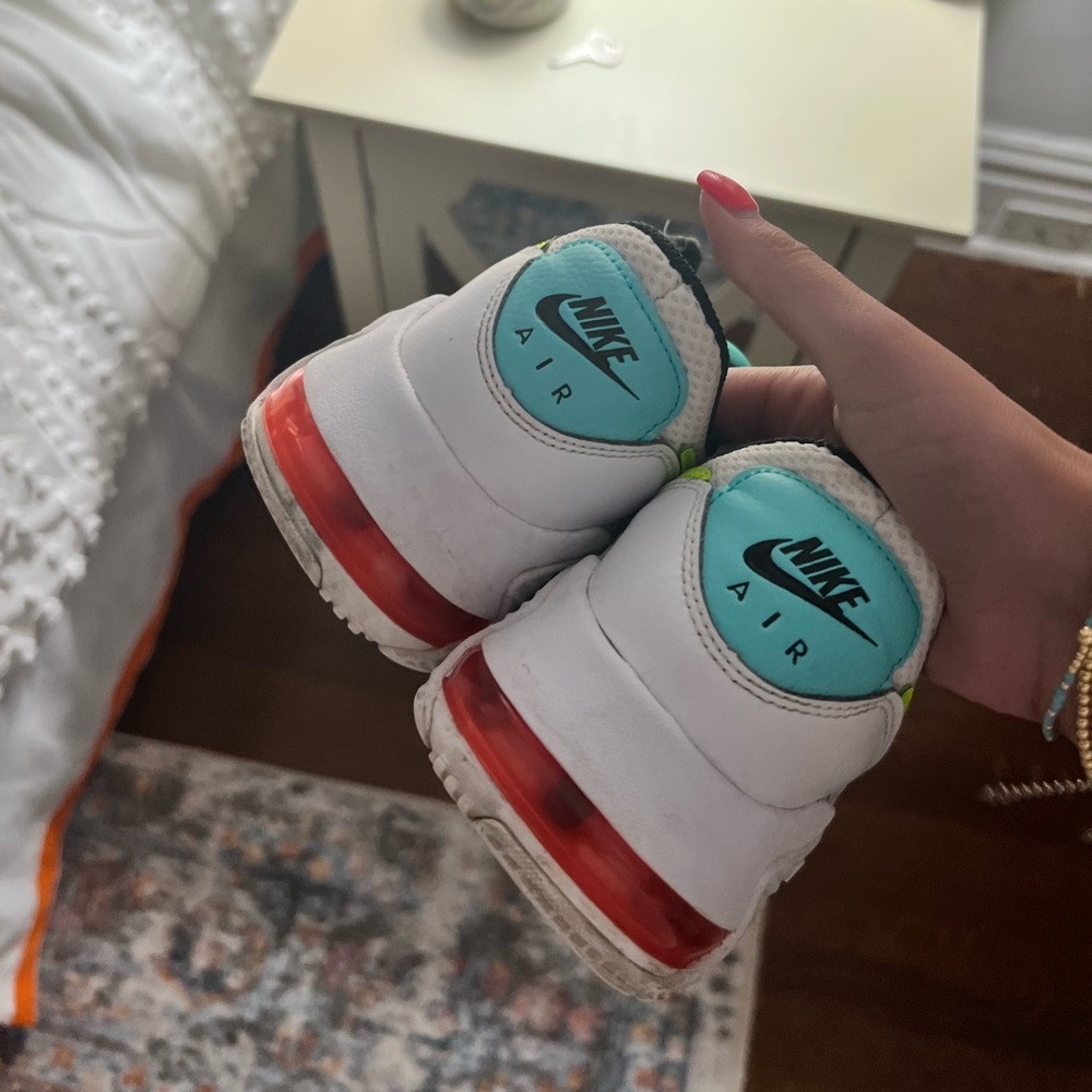 Nikes - Picture 3 of 5